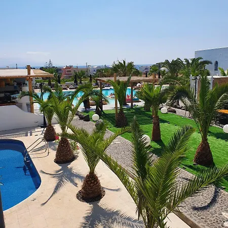 Smy Mediterranean White Santorini (adults Only) 4* Kamari (Santorini)