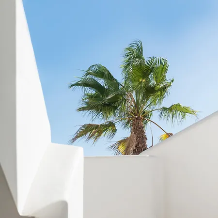 Hotel Smy Mediterranean White Santorini (adults Only)